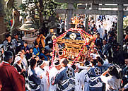 例祭「神輿の渡御」